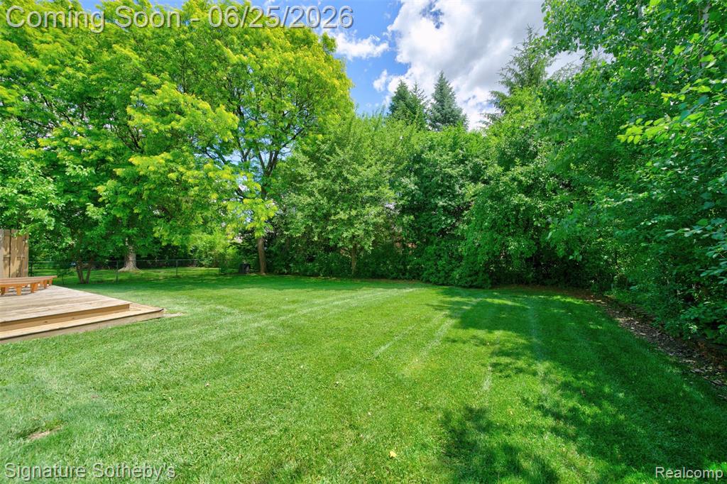 4672 Argyle Drive, Troy, MI 48085 — Photo 24