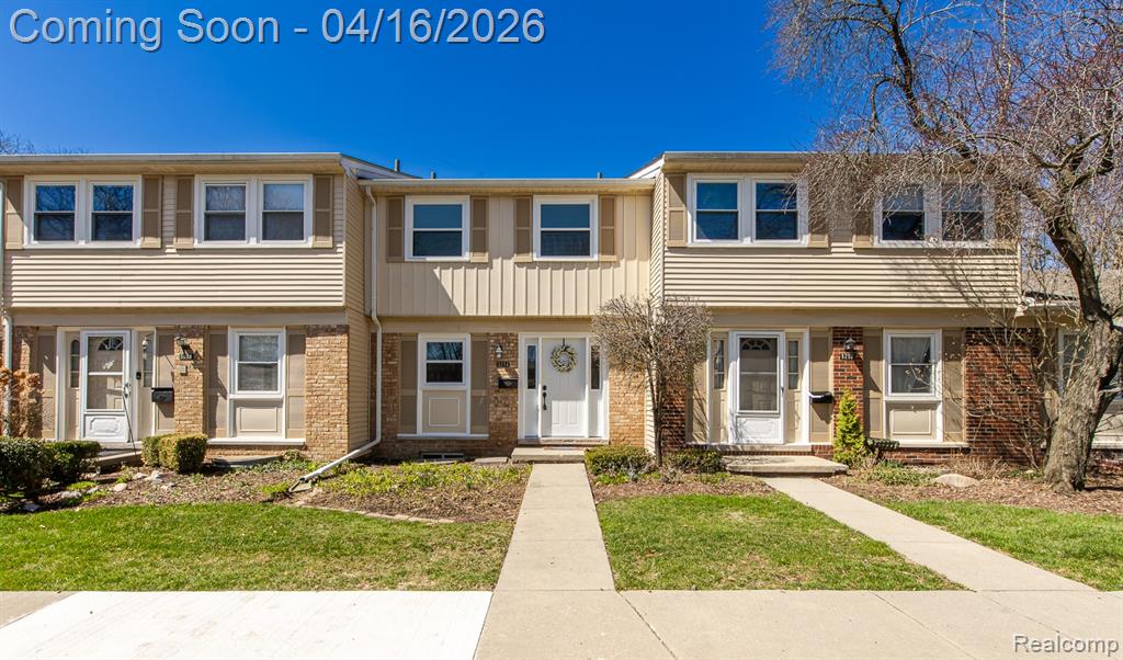 5254 Breeze Hill Place, Troy, MI 48098 — front exterior