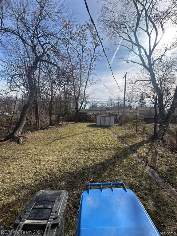 5627 Gertrude St., Dearborn Heights, MI 48125 — Photo 17