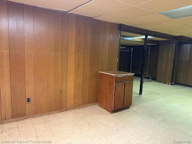 700 Woods Lane, Grosse Pointe Woods, MI 48236 — Photo 31