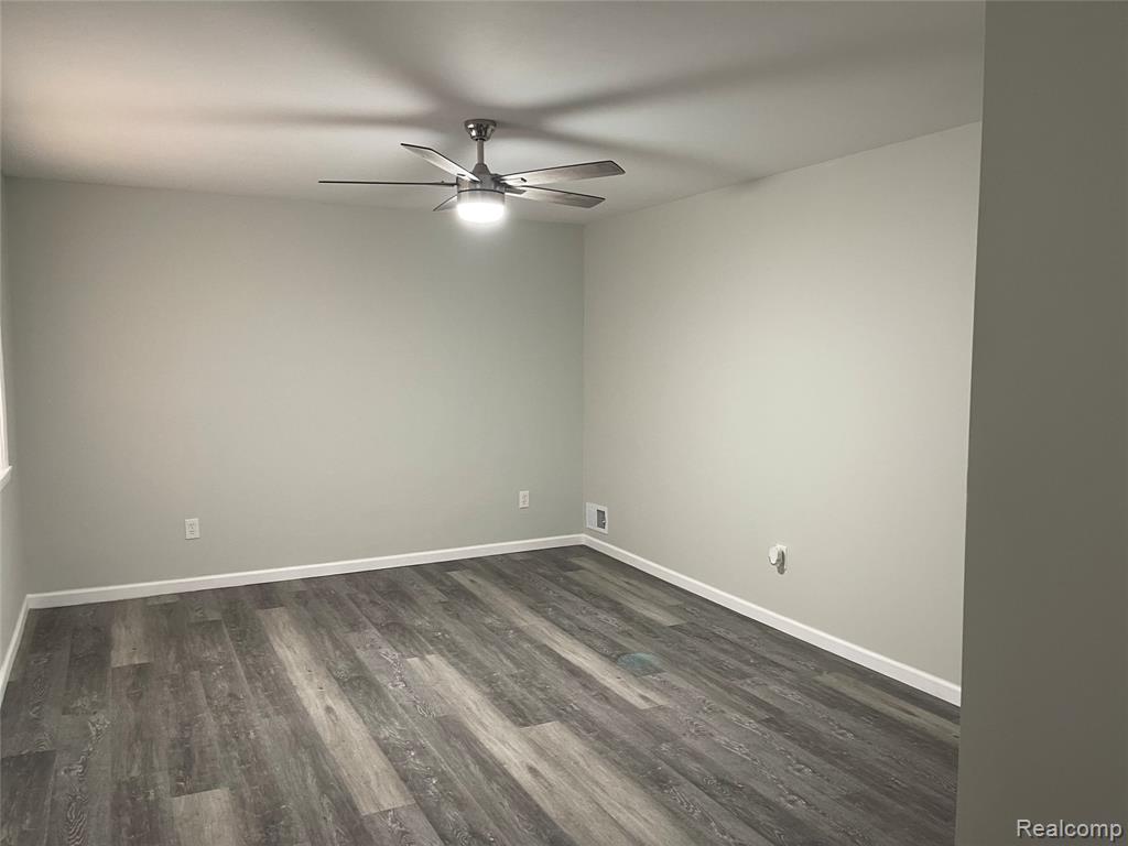 710 Melrose Street, Pontiac, MI 48340 — Photo 12