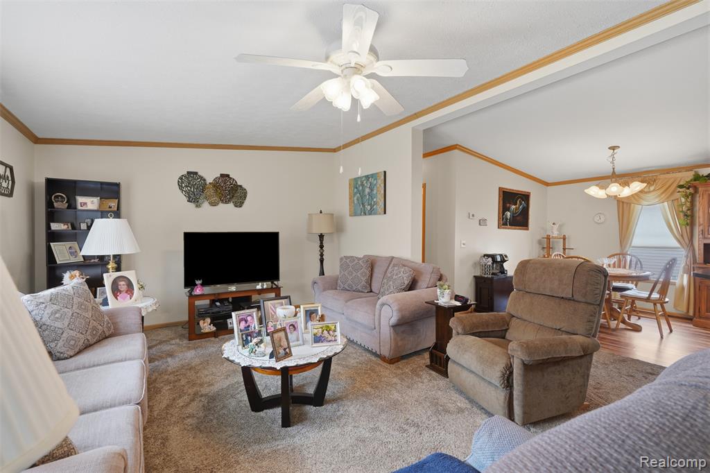 11784 Stoneridge Court, South Lyon, MI 48178 — Photo 3