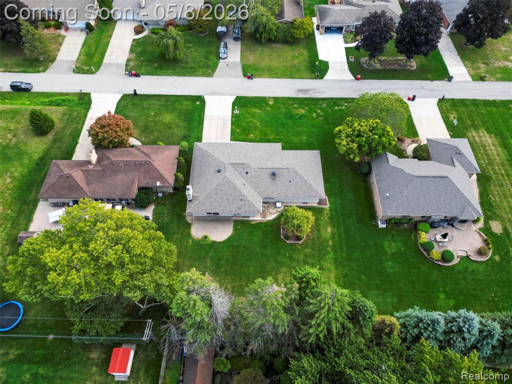 38523 Manchester Street, Clinton Twp, MI 48036 — Photo 45