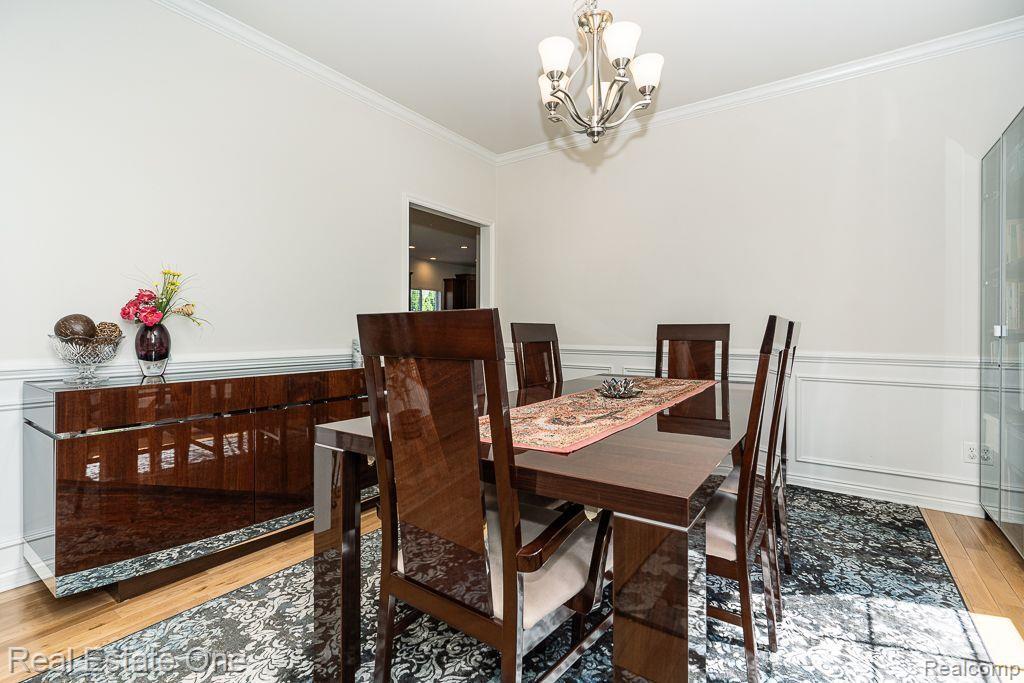 985 Monterey Lane, Rochester Hills, MI 48307 — Photo 21