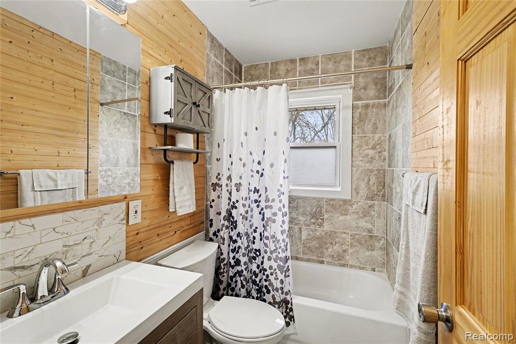 204 South Street, Fowlerville, MI 48836 — Photo 15