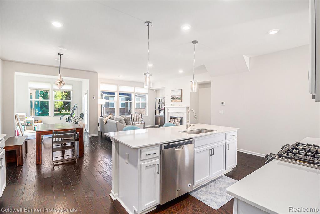 2850 Fairgrove Crescent Drive, Ann Arbor, MI 48108 — Photo 9