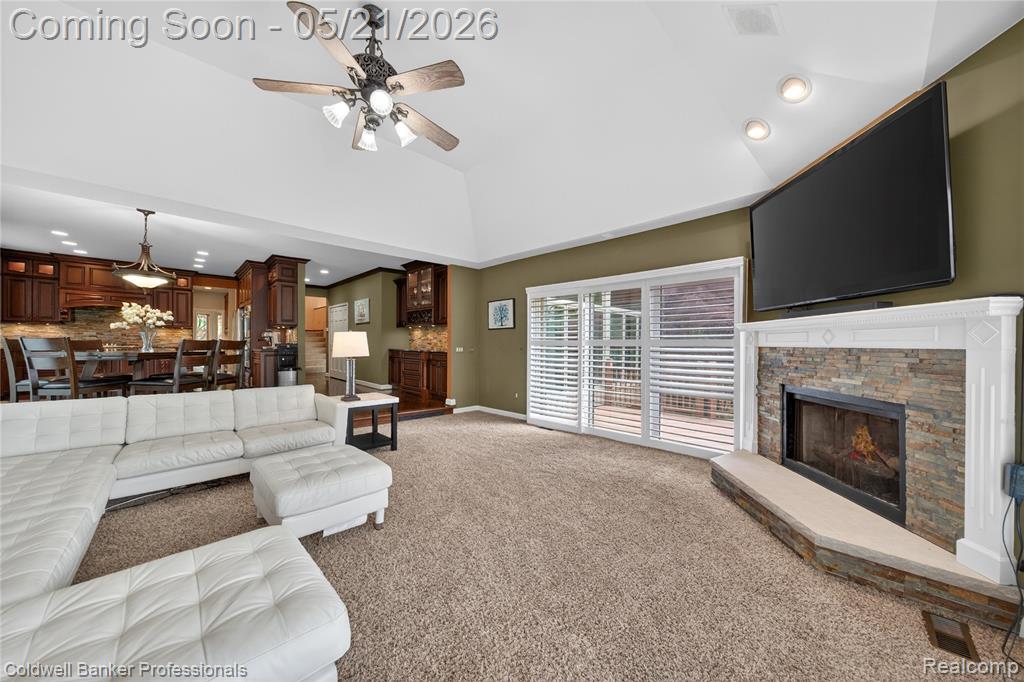 2076 Shore Hill Court, West Bloomfield, MI 48323 — Photo 16