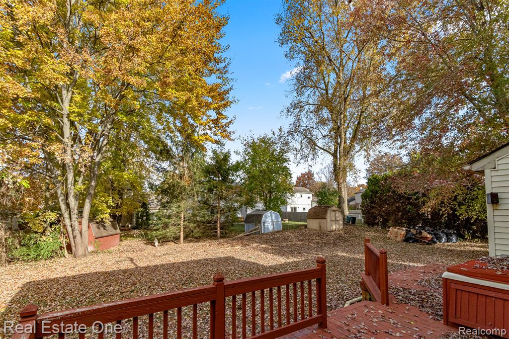 7985 Faircrest Drive, Ypsilanti, MI 48197 — Photo 48