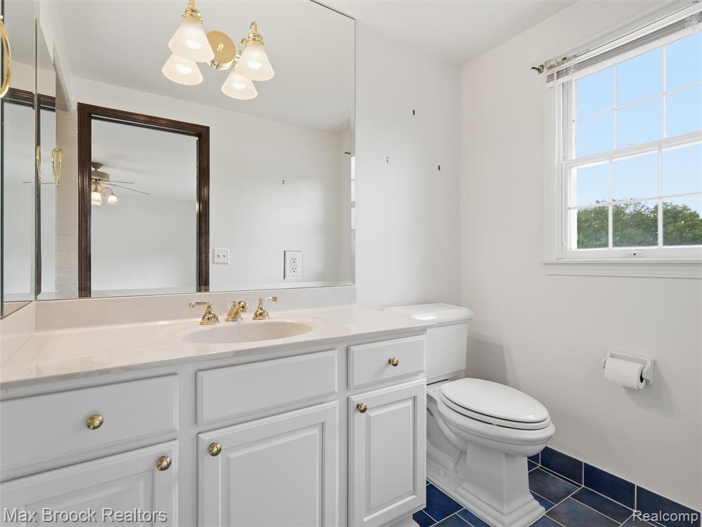 68163 Frampton Drive, Washington, MI 48095 — Photo 35