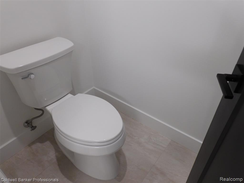 4247 Hampton Boulevard, Royal Oak, MI 48073 — Photo 37