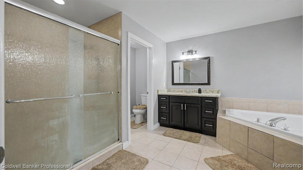 22262 Brywood Court, Clinton Twp, MI 48036 — Photo 29