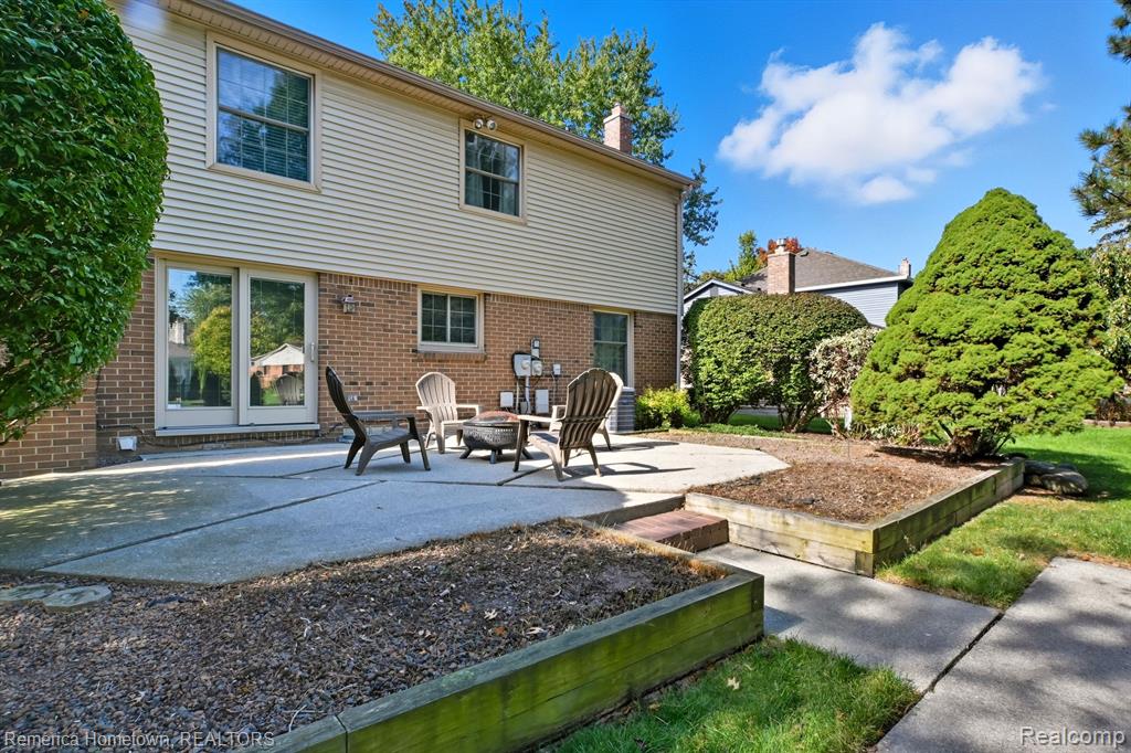 45555 S Turtlehead Court, Plymouth, MI 48170 — Photo 33