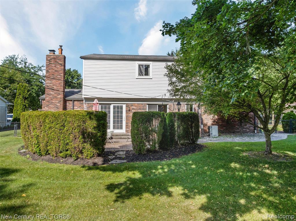 5140 Babbit Drive, Troy, MI 48085 — Photo 30