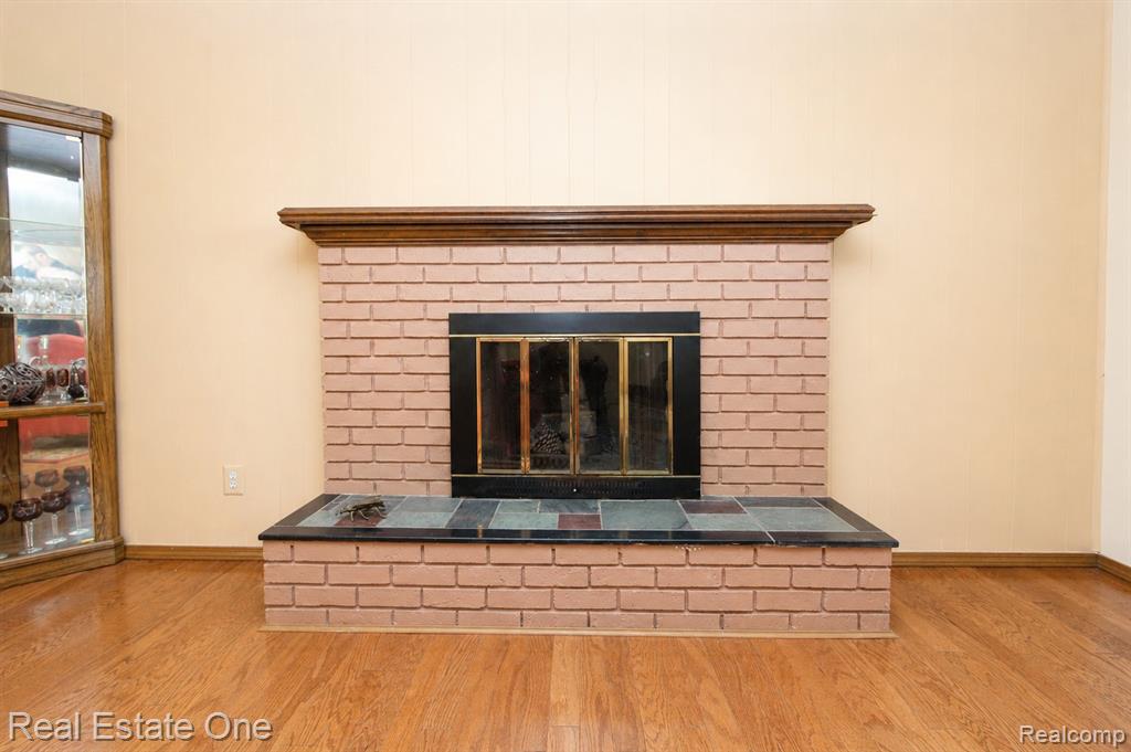 4510 Bethune Court, West Bloomfield, MI 48323 — Photo 19