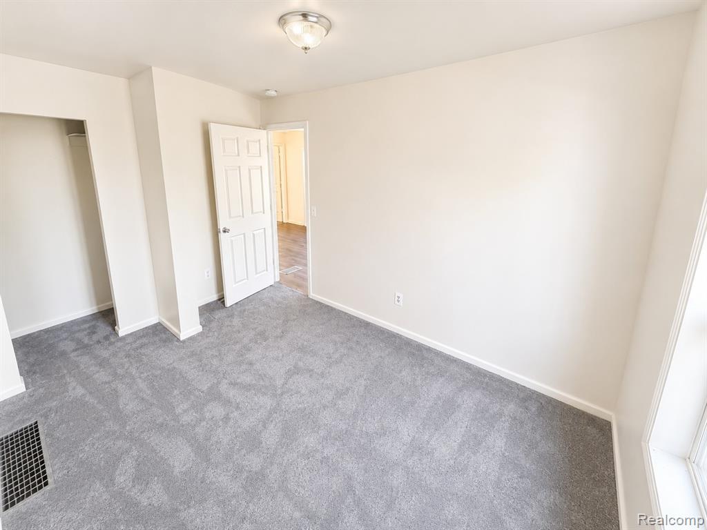 7509 Mettetal Street, Detroit, MI 48228 — Photo 7
