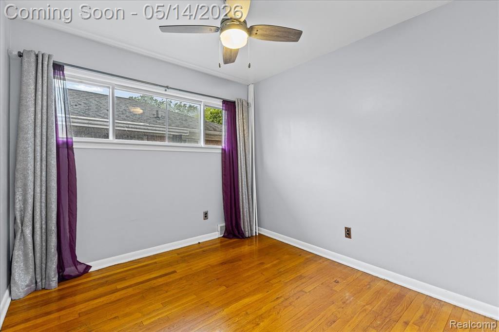 8435 Nightingale Street, Dearborn Heights, MI 48127 — Photo 15