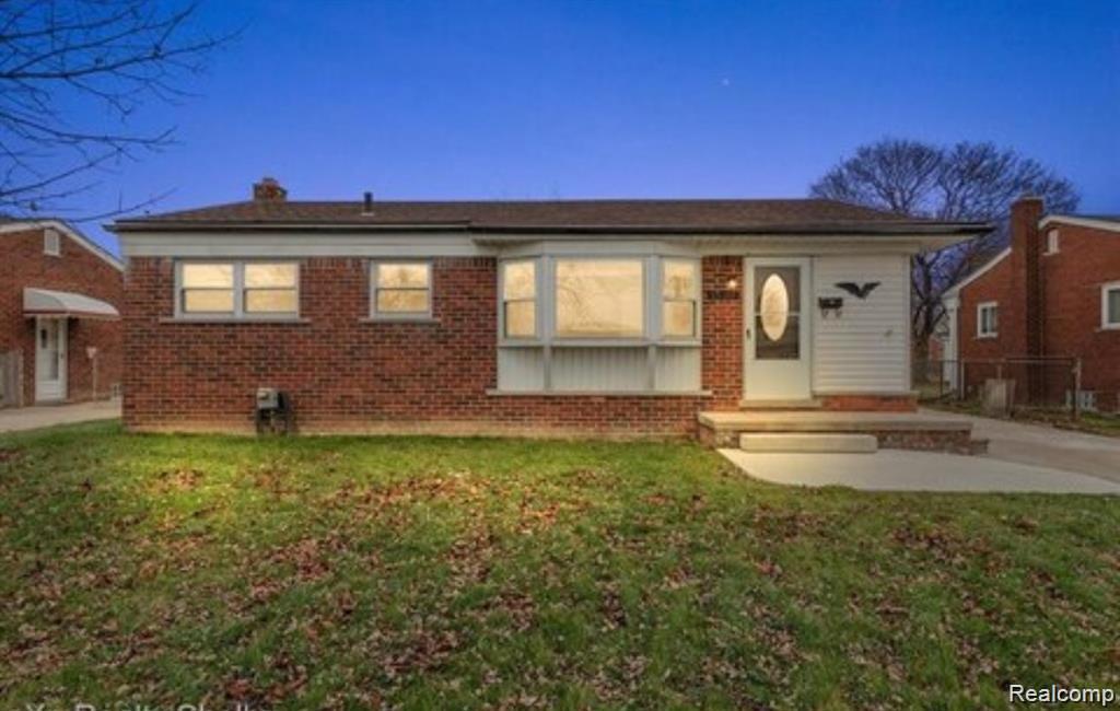 25146 WAGNER Avenue, Warren, MI 48089