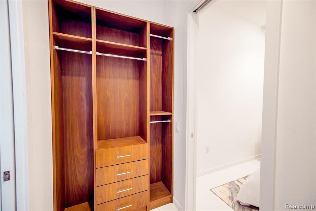 400 Old Woodward Avenue, Birmingham, MI 48009 — Photo 10