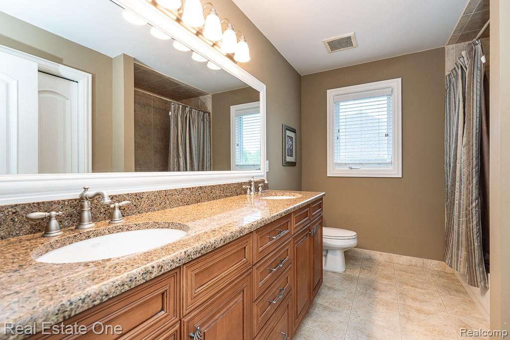 2737 Pebble Beach Drive, Oakland, MI — Photo 40