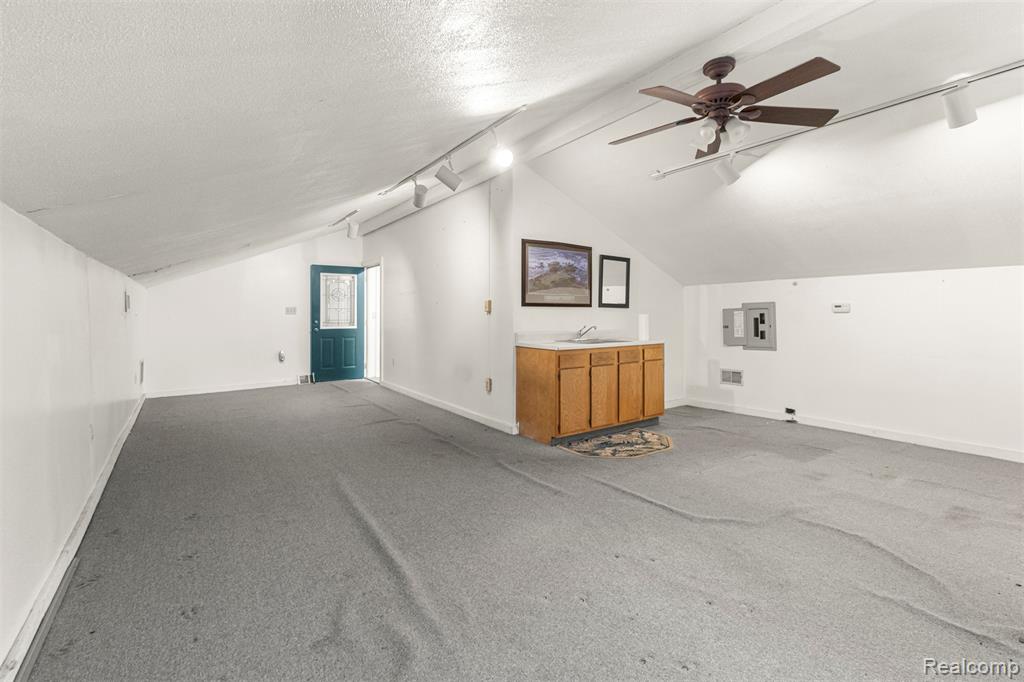26905 Plymouth Road, Redford, MI 48239 — Photo 29