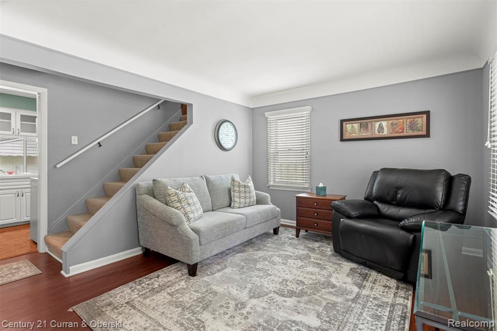 919 Whitcomb Avenue, Royal Oak, MI 48073 — Photo 3