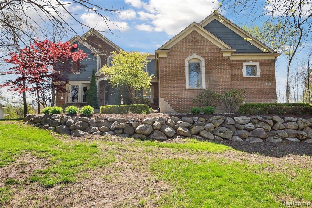 8504 Riverwalk Drive, Fenton, MI 48430 — Photo 62