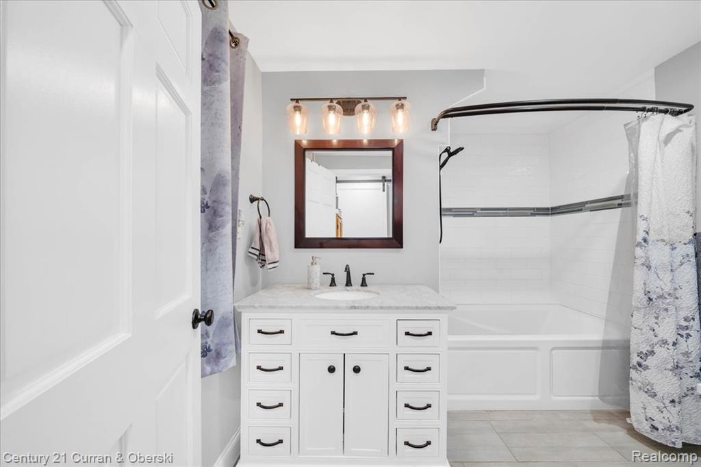 439 Bauman Avenue, Clawson, MI — Photo 13
