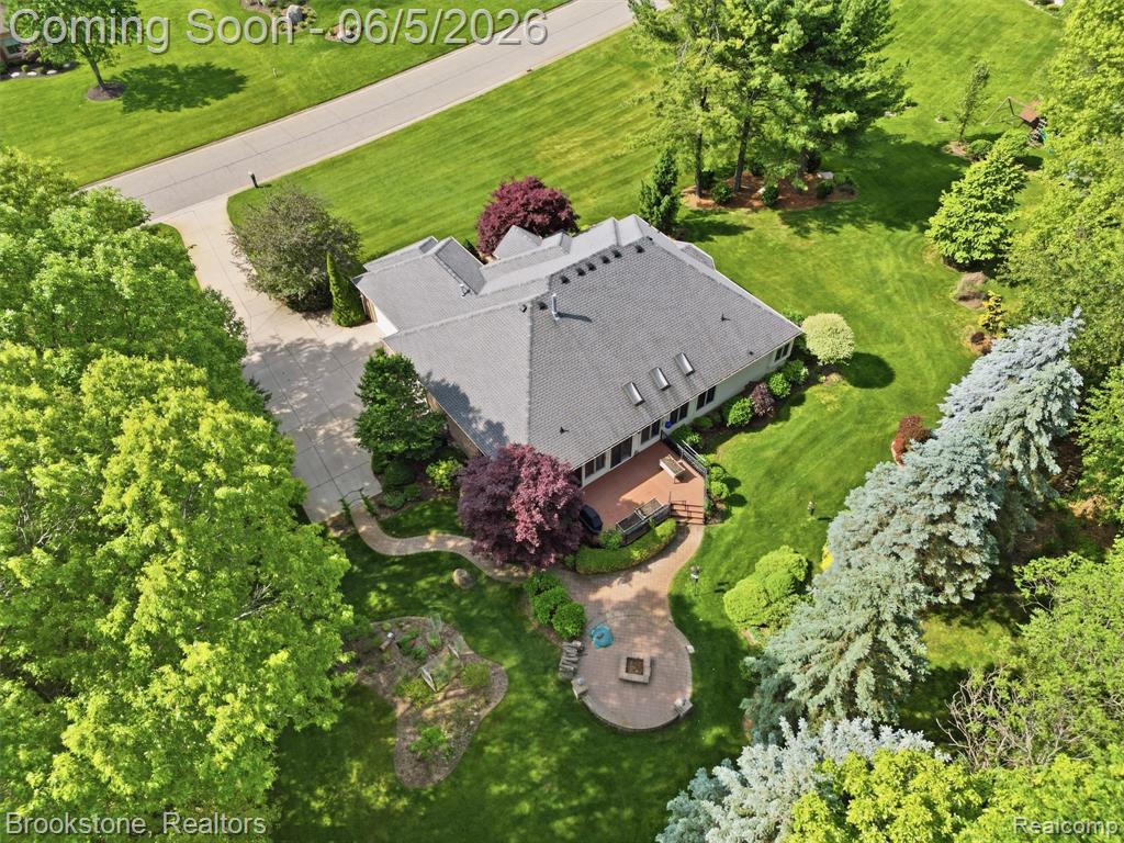 9523 Quail Ridge Run, Brighton, MI 48114 — Photo 11