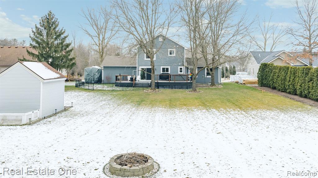 4083 W MAPLE Road, Wixom, MI 48393 — Photo 62