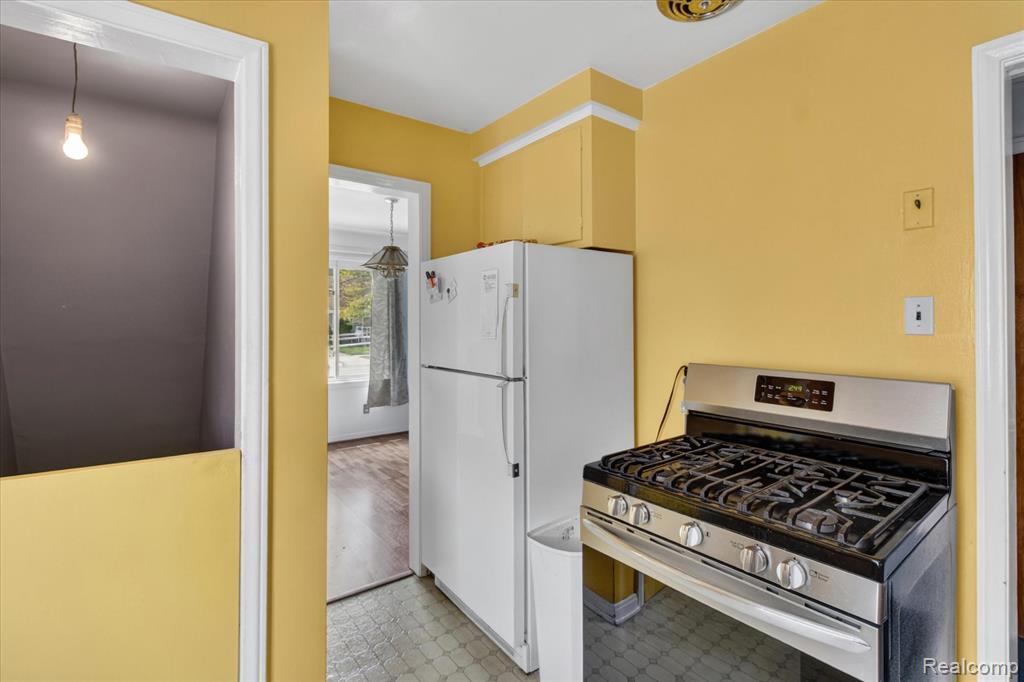 17706 Centralia, Redford, MI 48240 — Photo 14