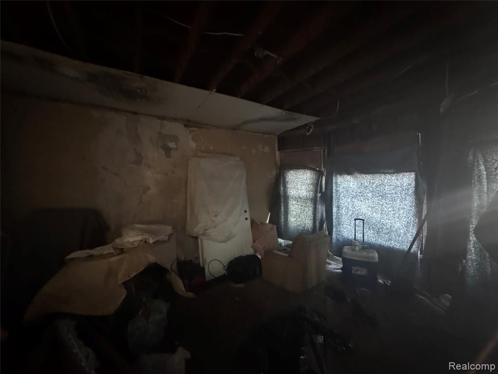 5865 Seneca Street, Detroit, MI 48213 — Photo 5