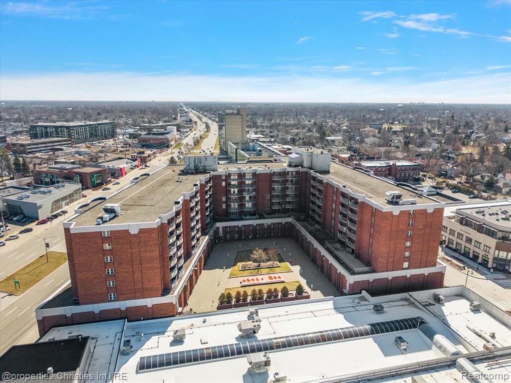 411 S Old Woodward Avenue, 824, Birmingham, MI 48009 — Photo 39