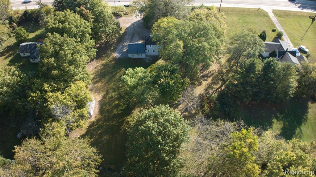 4455 N Genesee Road, Flint, MI 48506 — Photo 40
