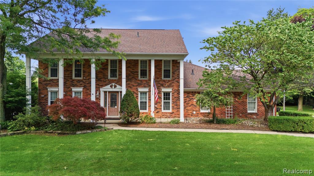 46884 Ben Franklin Drive, Utica, MI 48315 — Photo 2