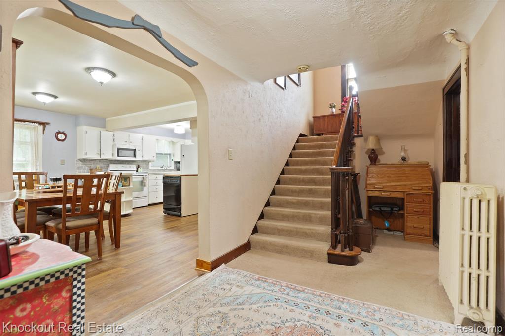 6814 Curtis Road, Bridgeport, MI 48722 — Photo 11