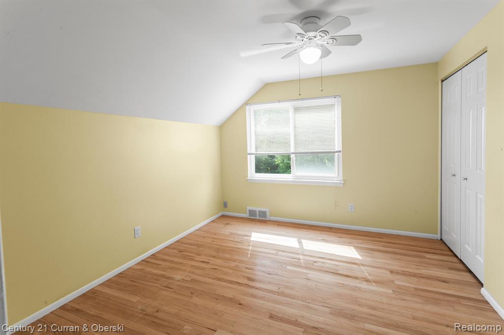 1022 CANTERBURY Street, Northville, MI 48167 — Photo 26