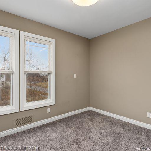 233 Leicester Court, Detroit, MI 48202 — Photo 22