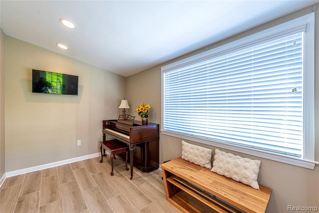 4121 Arlington Drive, Royal Oak, MI 48073 — Photo 21