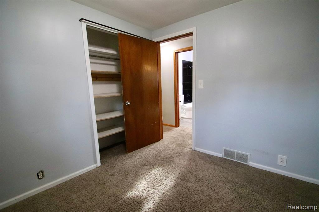 6160 SUNNYDALE Road, Clarkston, MI — Photo 24