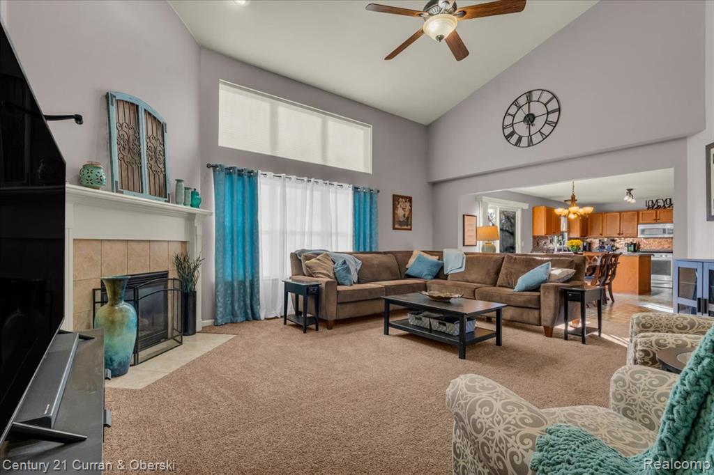 33997 Brownswood Blvd, Rockwood, MI — Photo 9