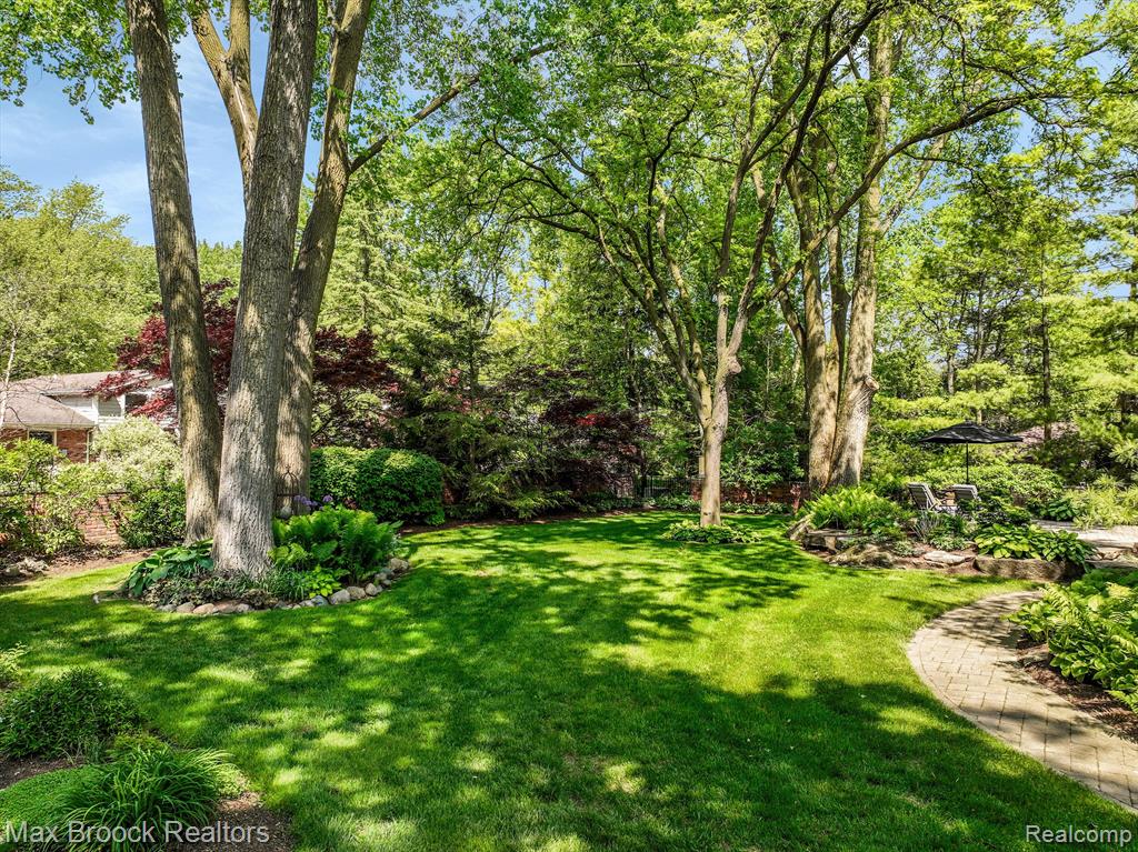 773 WOODCHESTER Drive, Bloomfield Hills, MI 48304 — Photo 44