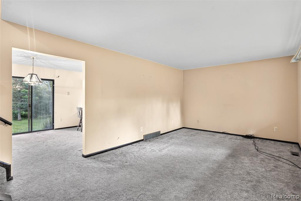 16955 English Road, Manchester, MI 48158 — Photo 5