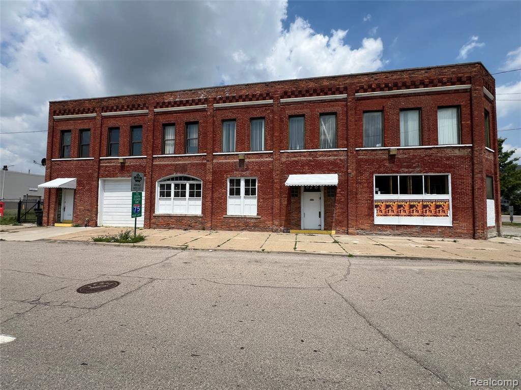 828 W Fisher - Photo 5