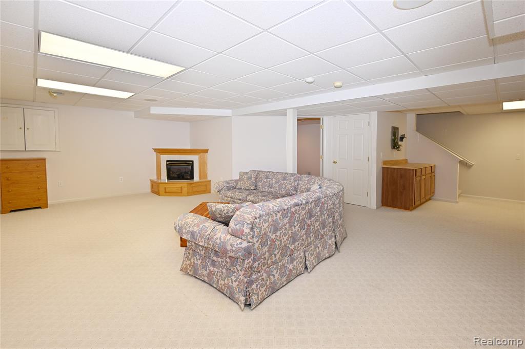 324 Cherry Hill Pointe Drive, 27, Canton, MI 48187 — Photo 27