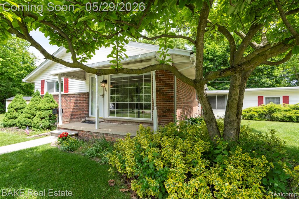 800 Parkview Drive, Plymouth, MI 48170 — Photo 3