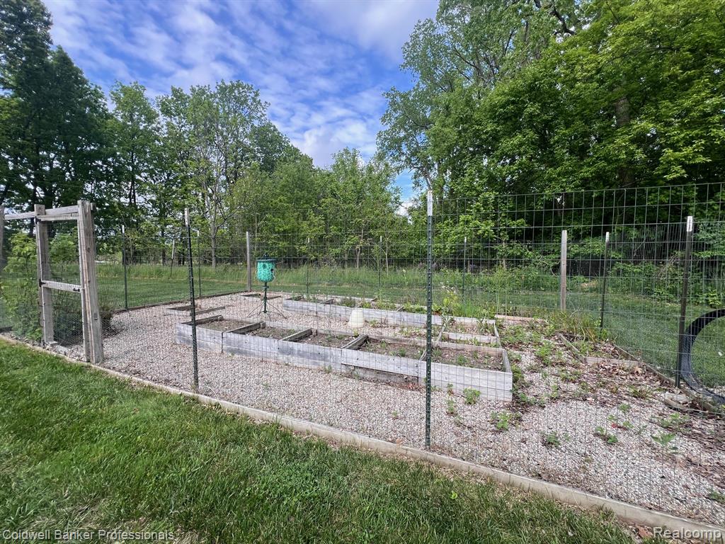 4264 W Benjamin Road, Perry, MI 48872 — Photo 36