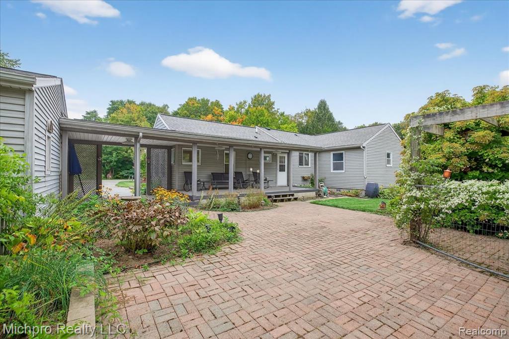 4932 Grange Hall Road, Holly, MI 48442 — Photo 53