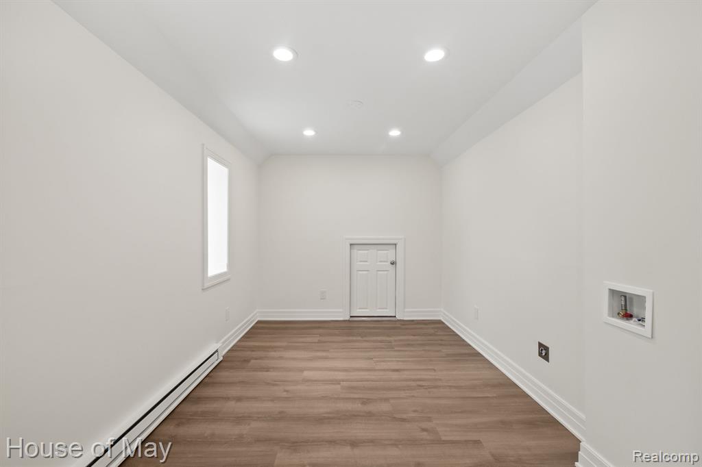 4743 S Ridge Drive, West Bloomfield, MI 48323 — Photo 23