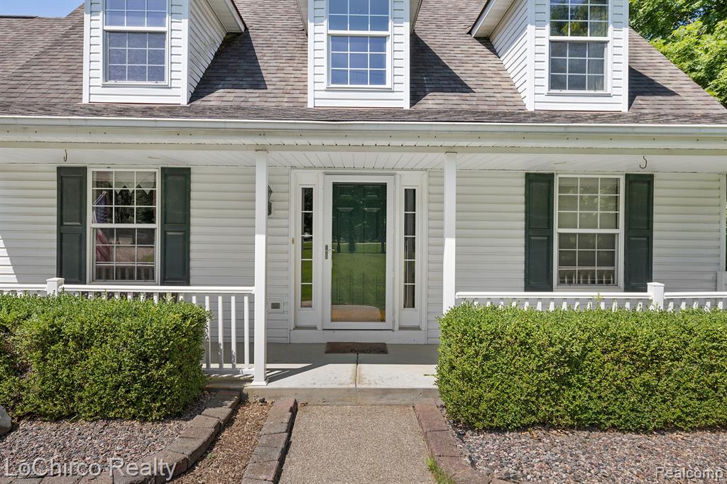 5068 CLARKSTON Road, Clarkston, MI 48348 — Photo 5