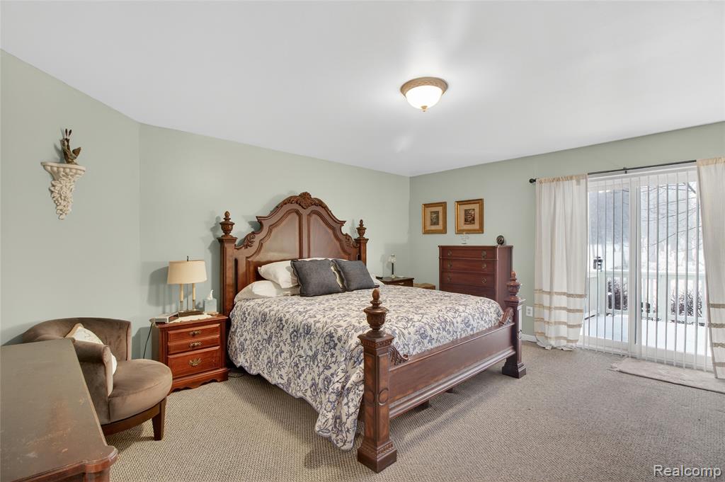 5148 Woodrun Court, West Bloomfield, MI 48323 — Photo 18